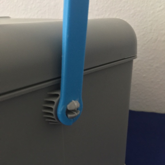 Novelty Retro Boombox Mini Cooler - Picture 10 of 10